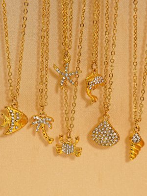All-Match Beach Ocean Series Diamond Fish Necklace Women's Light Luxury Advanced Stainless Steel Pendant