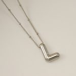 color: S-P062-L (Side Bead Chain) Steel Color