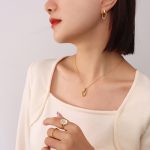 color: F572-Gold Earrings 1 Pair