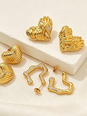 Stainless Steel Textured Heart-Shaped Gold-Plated Stud Earring Women's All-Match Advanced Ornament