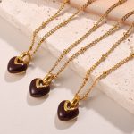 Red New Style Love Necklace Female Design Light Luxury Atmosphere Sweet Pendant