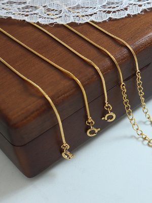 Minimalist Personality Bracelet Stall Female Stainless Steel 18K Gold Plating Snake Bones Chain Design Small Jewelry