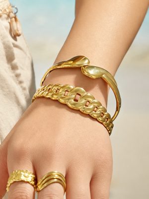 Stainless Steel Plated 18K Gold Water Drop Design Color Retaining Bracelet Advanced Female Accessories Bracelet