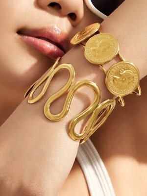 Cold Stainless Steel 18K Gold Plating Advanced Ornament Open-Ended Bracelet Women