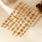 Stainless Steel Hollow Bracelet Women's Light Luxury Advanced Cross Frame Chain Versatile 18K Handmade Chain