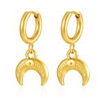 color: Gold Small Crescent Ear Cuff MS-680