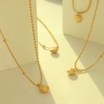 Design Lucky Gold Bean Necklace Trendy Light Luxury Snake Bone round Beads P591