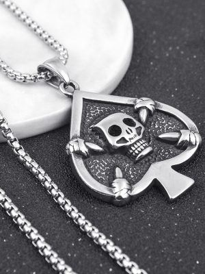 Domineering Skull Black Peach a Cool Necklace Men Hip Hop Punk Street Hipster Stainless Steel Ornaments