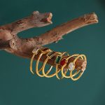 Dongdaemun Design Fine Circle Personalized Stainless Steel Gold-Plated Ring Inlaid Colorful Crystal Ring Female Accessories