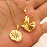 Stainless Steel Advanced Lotus Leaf Tophus Necklace Female Personalized All-Match Jewelry