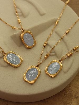 French Style Cool Light Luxury Magic Mirror Rose Necklace Female Simple Stainless Steel Plated 18K Real Gold Clavicle Chain