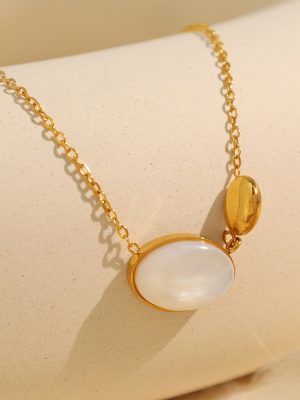 Oval Shell Necklace Female French Design Necklace Simple Temperament Fritillary Clavicle Chain Advanced