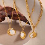 Vintage Moon White Shell Pendant Necklace Stainless Steel Plated 18K Gold Unique All-Match Jewelry