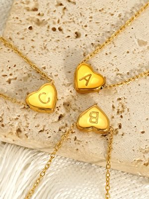 Stainless Steel 26 Heart-Shaped English Letter Necklace All Match Personality Pendant