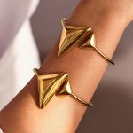 Stainless Steel Spring Size Triangle Opening Accessories Bracelet Light Luxury and Simplicity Plated 18K Real Gold Color Retention