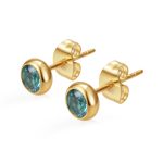 color: 5MM Zircon Stud Earrings (Aqua Blue)