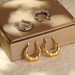 Twill round Stainless Steel Earrings Simple Women's High-Grade Light Luxury 18K Earrings