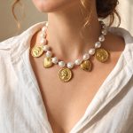 Cold Love Plastic Bead Necklace Stainless Steel Gold-Plated Advanced Beach Holiday Accessories Clavicle Chain