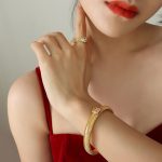 color: Z002-Champagne Zircon Bangle 10MM