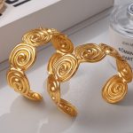 Irregular Thread Bracelet Exaggerated Design Popular Exquisite 18K Gold Plating