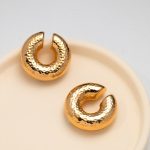 color: Pattern Ear Clip Gold MS-198