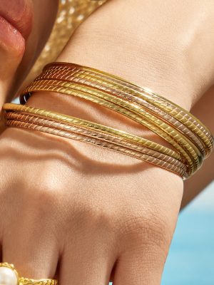 French Style New Design Stainless Steel 18K Gold Plating Advanced Simple Female Accessories Bracelet