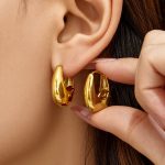 Commuter U-Shaped Glossy Stainless Steel 316L Earrings Light Luxury All-Matching Tassel Earrings for Women