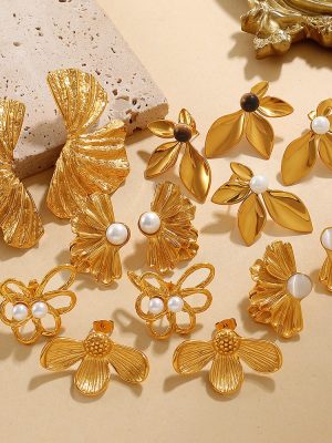 Mori Fresh Flower Pearl Earrings Stainless Steel Plated 18K Kim Tong Qin Unique Ear Studs Earrings Female