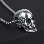 color: Skull + Stainless Steel Chain