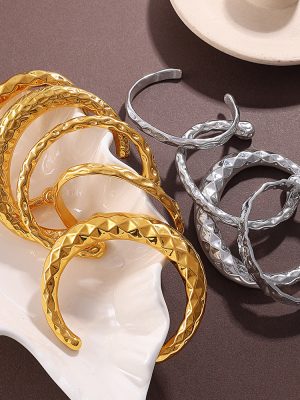 Light Luxury Hong Kong Retro Bracelet Stainless Steel 18K Gold Plating Non-Fading Personality Simple Jewelry Women