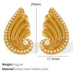 color: EH813 White Bead Gold Earrings