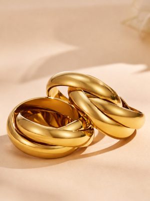 Advanced Interwoven Double Ring Female Stainless Steel Plated 18K Gold Bracelet Ornament
