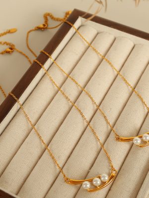 Single Row Pearl Necklace Female Light Luxury Temperament Girlfriends Clavicle Chain New All-Matching
