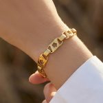 Hollow Flower Bracelet PVD Gold Plated Non-Fading Simple High Quality Stainless Steel Jewelry