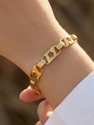 Hollow Flower Bracelet PVD Gold Plated Non-Fading Simple High Quality Stainless Steel Jewelry