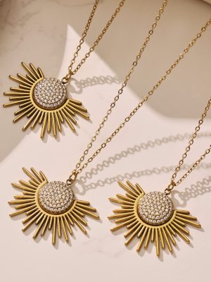 Stainless Steel SUNFLOWER Zircon-Inlaid Pendant Clavicle Chain PVD Gold-Plated Necklace Color Retention