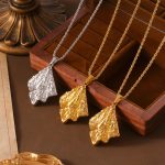 British Retro Personality Hemp Flowers Chain Ornament Geometric Pleated Texture Design Square Plate Pendant Stainless Steel Necklace