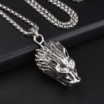 color: Wolf + Stainless Steel Chain