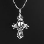 color: Skull 2+ Stainless Steel Chain