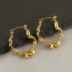 Design Women's Irregular Stainless Steel Earrings Simple Gold Decoration