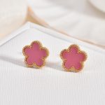 color: Pink