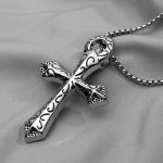 color: Large Cross + Stainless Steel Chain