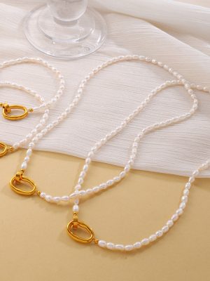 Gentle French Irregular Natural Freshwater Pearl OT Buckle Bracelet Necklace Temperament Entry Lux Jewelry Set