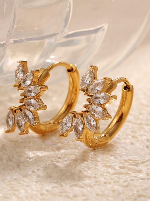 French Luxury Women's Earrings Half Petal White Diamond Stud Earrings All-Match Stainless Steel Earrings
