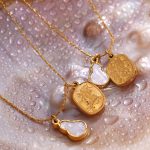 Light Luxury All-in-One Stainless Steel Necklace Female Personality Electroplated 18K Golden Clavicle Chain Ornament Female Color Retention