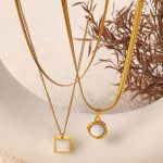 Light Luxury and Simplicity Advanced All-Match Design Necklace Female Natural Streamer White Moonlight Snake Bones Chain
