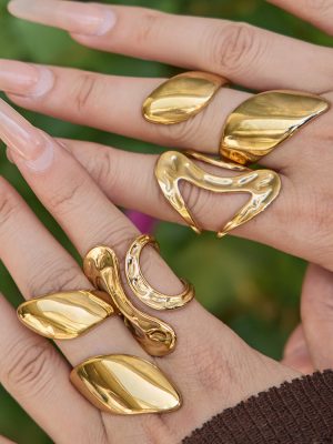 Stainless Steel Personalized Ring Female 18K Gold Color Protection Light Luxury Ins Exaggerated Cell Phone Finger Ring