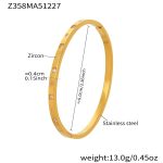 color: Z358-Gold Bangle B Style