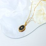 French Retro Non-Fading Geometric Ornament Dripping Oil Eight-Pointed Stars Oval Stainless Steel Pendant Necklace Jewelry
