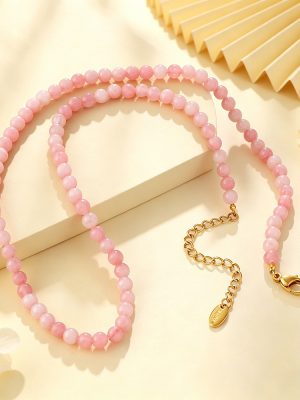 New Temperament Entry Lux Gentle Pink Natural Stone Beaded Necklace Fresh Sweet Clavicle Chain Women